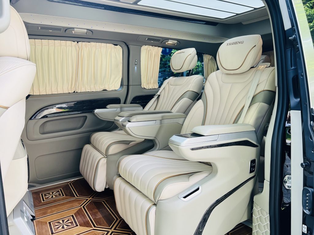 Mercedes-Benz Vito 2021 2.0T Business Edition 7-Seat High Roof Plus - Huishida Trading