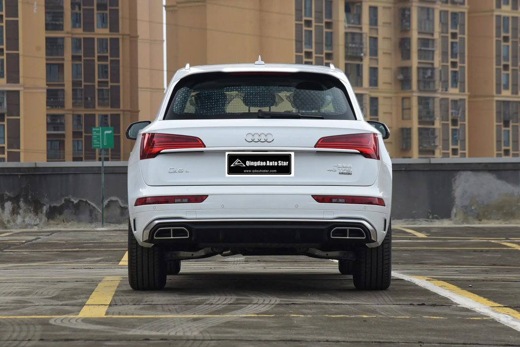 AUDI Q5L 2024 - Huishida Trading