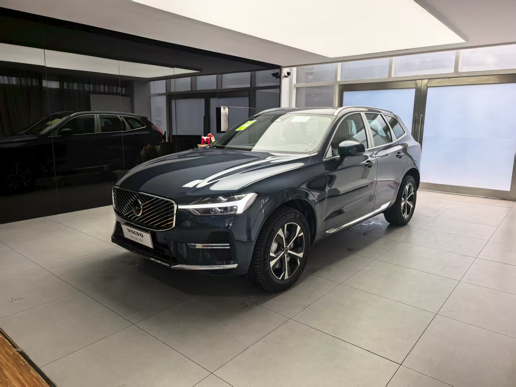 Volvo XC60 2026 Модель B5 AWD Inscription Luxury Edition