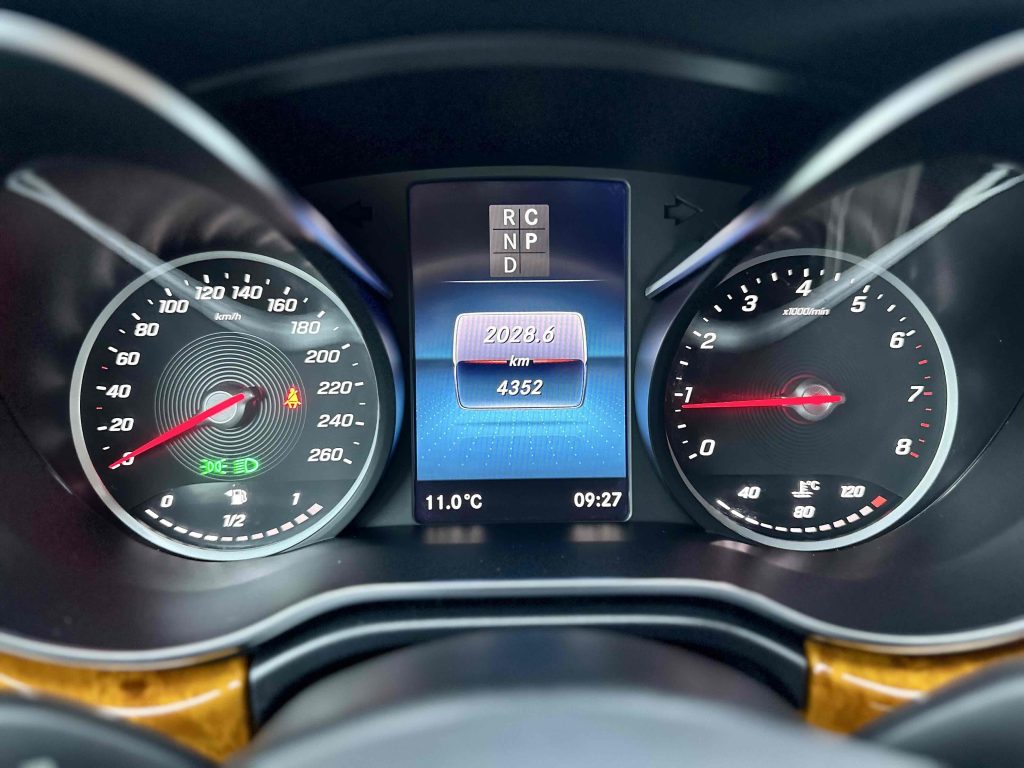Mercedes-Benz V260 Модифицированная версия 2021 V 260 L Long Wheelbase Deluxe - Huishida Trading