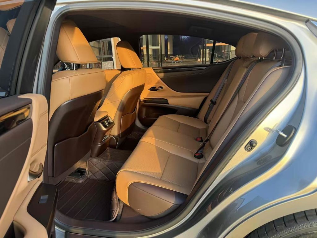 Lexus ES 2020 Модель 200 Excellence Edition - Huishida Trading