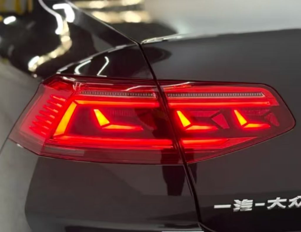 Volkswagen Magotan 2020 330TSI DSG Luxury Edition - Huishida Trading