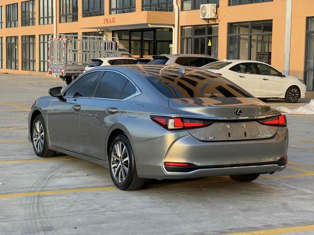 Lexus ES 2020 Модель 200 Excellence Edition - Huishida Trading