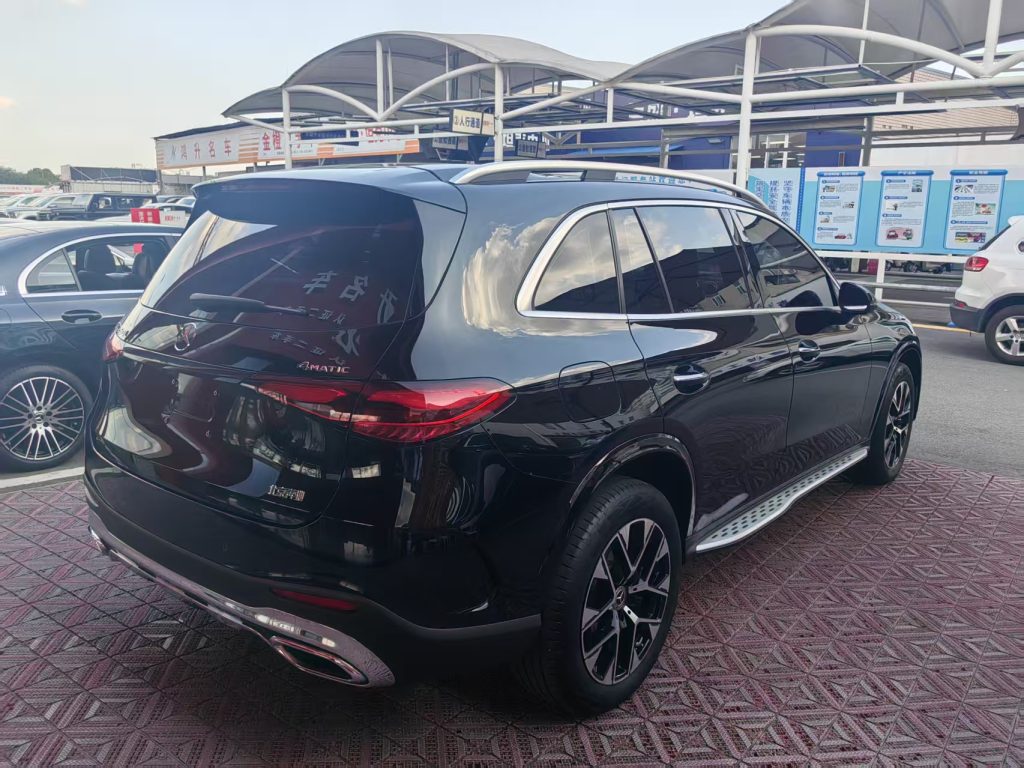 Mercedes-Benz GLC-Class 2023 Facelift GLC 260 L 4MATIC Luxury Edition 7-Seater - Huishida Trading