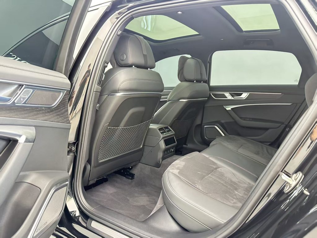 Audi A6L 2024 45 TFSI quattro Premium Sport Edition - Huishida Trading