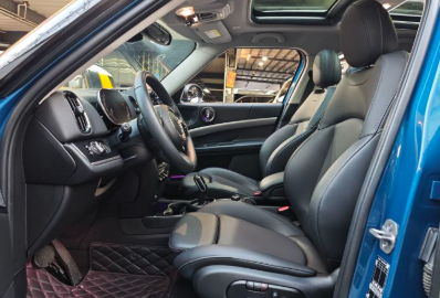 MINI Countryman 2022 Facelift 1.5T COOPER Connoisseur - Huishida Trading