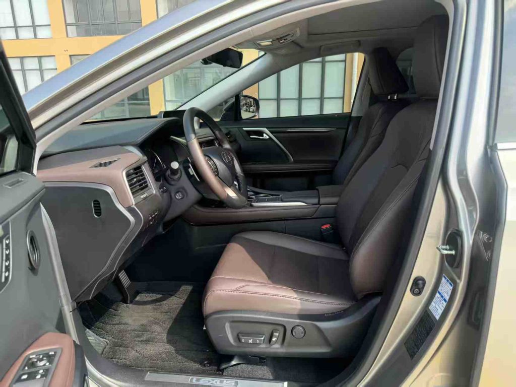 Lexus RX 2020 Facelift 300 FWD Elegance Edition - Huishida Trading