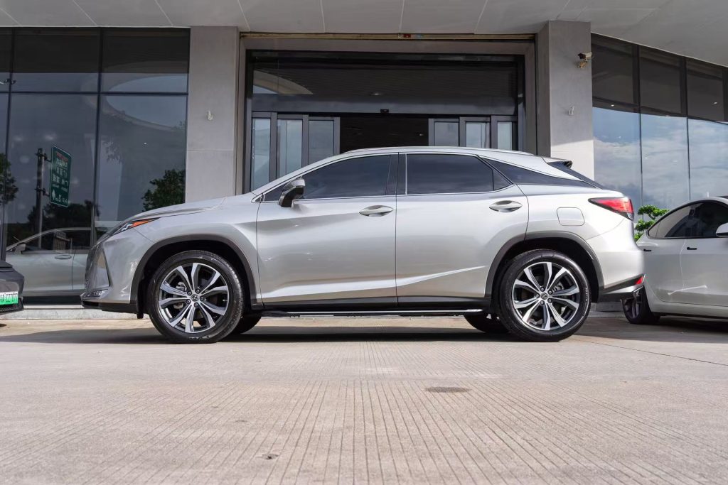 Lexus RX 300 Специальная версия с полным приводом, модель 2021 года - Huishida Trading