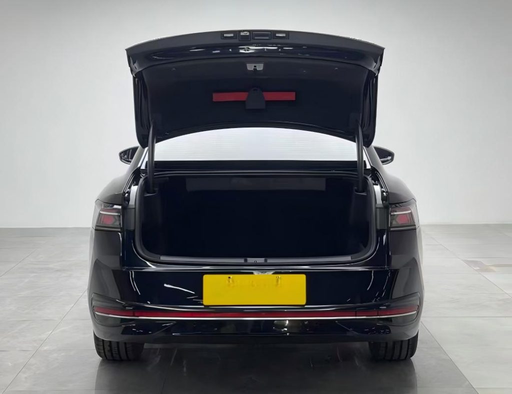 Volkswagen Magotan 2024 380TSI Prestige Edition с пакетом Grand Style - Huishida Trading