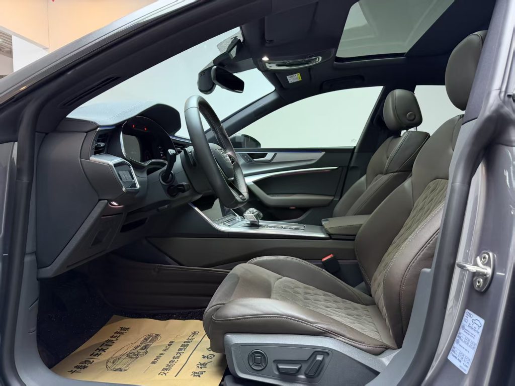 Audi A7L 2022 45 TFSI quattro S-line Wind Knight - Huishida Trading