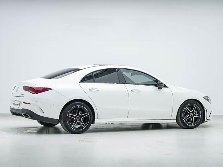 Mercedes-Benz CLA Импорт 2023 CLA 260 4MATIC - Huishida Trading