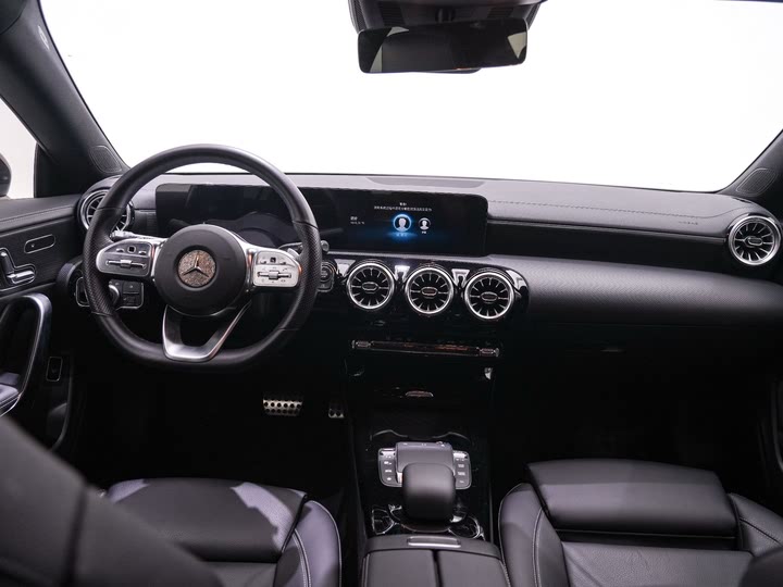 Mercedes-Benz CLA Импорт 2023 CLA 260 4MATIC - Huishida Trading