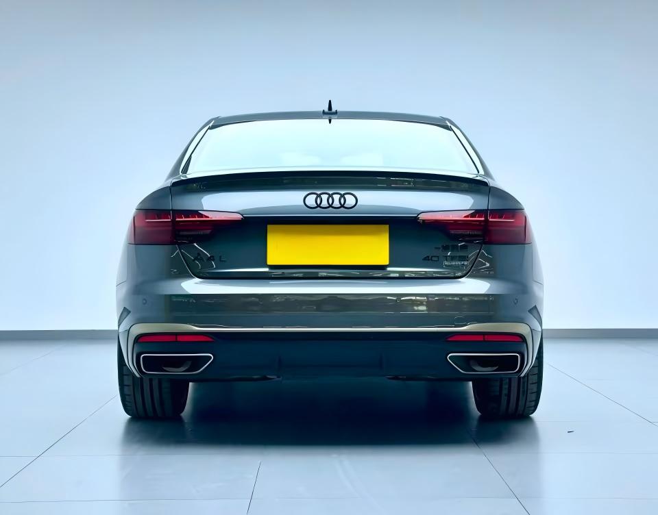 Audi A4L 2024 40T FSI quattro RS Package Performance Edition - Huishida Trading
