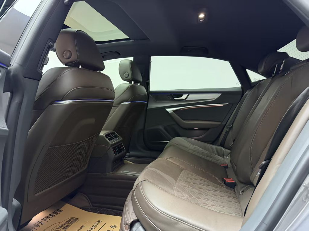 Audi A7L 2022 45 TFSI quattro S-line Wind Knight - Huishida Trading