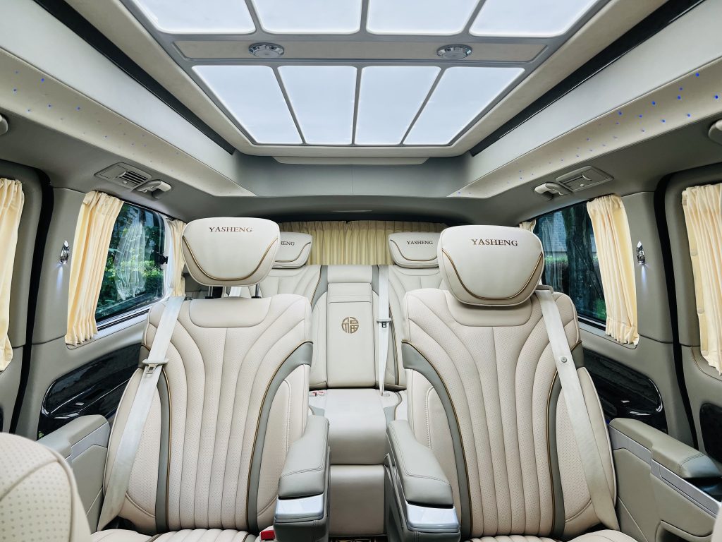 Mercedes-Benz Vito 2021 2.0T Business Edition 7-Seat High Roof Plus - Huishida Trading