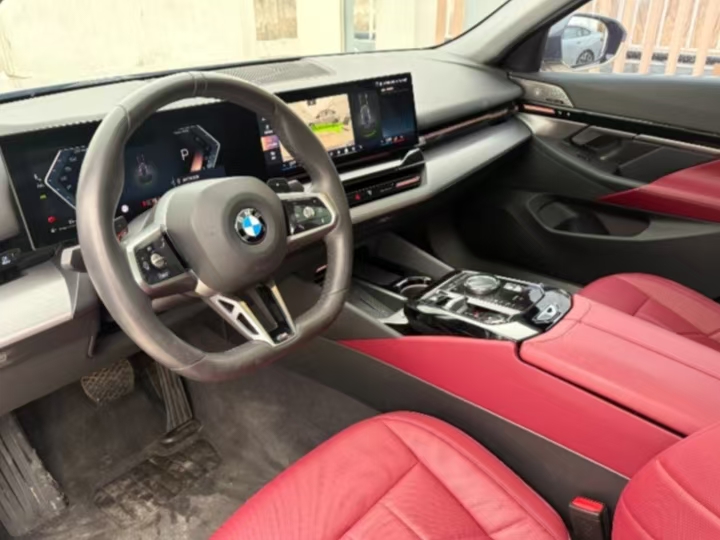 BMW 5 серии 2024 525Li M Sport Package - Huishida Trading