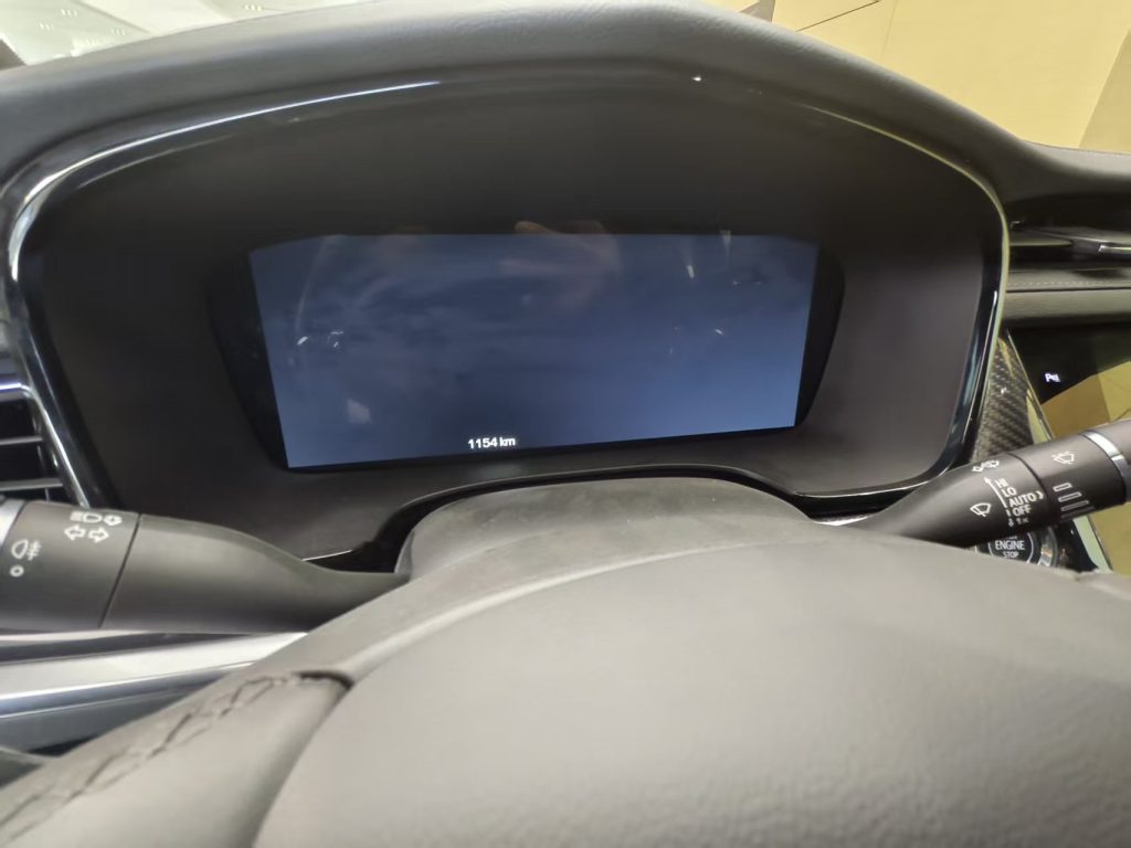 Cadillac XT6 2025 Model 2.0T Six-Seater AWD Prestige Executive Black Label Edition - Huishida Trading