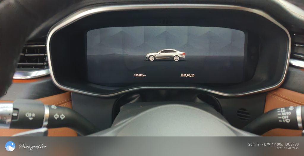 Jaguar XFL 2022 модельного года XFL 2.0T P250 с приводом на две колеса, версия Elite Sport - Huishida Trading