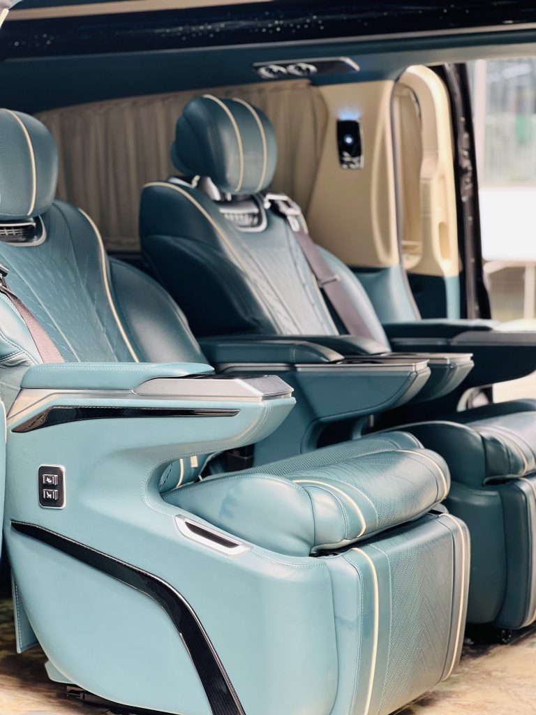 Mercedes-Benz V-Class (тюнер) 2021 V 260 L Длинная колесная база Премиум - Huishida Trading