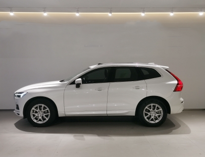 VOLVO XC60 2021 T5 4WD Intelligent Luxury Edition - Huishida Trading