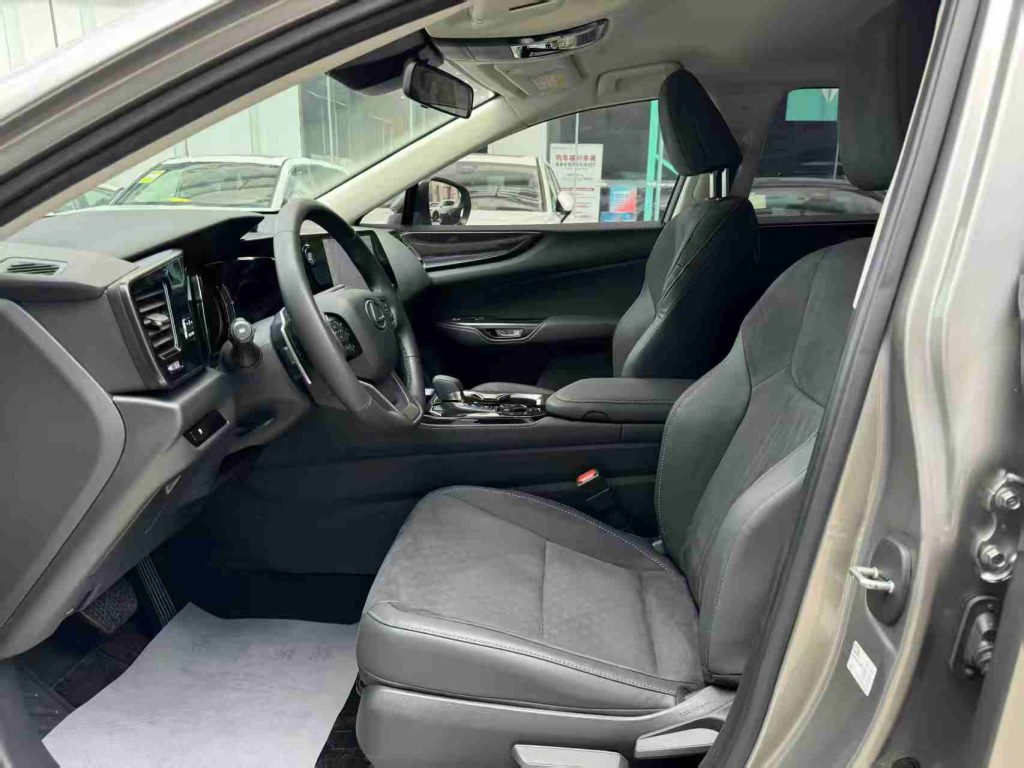 Lexus NX 2023 260 с передним приводом, Drive Edition - Huishida Trading