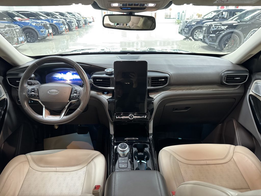 FORD EXPLORER 2020 EcoBoost 285 4WD Platinum 6-Seater - Huishida Trading