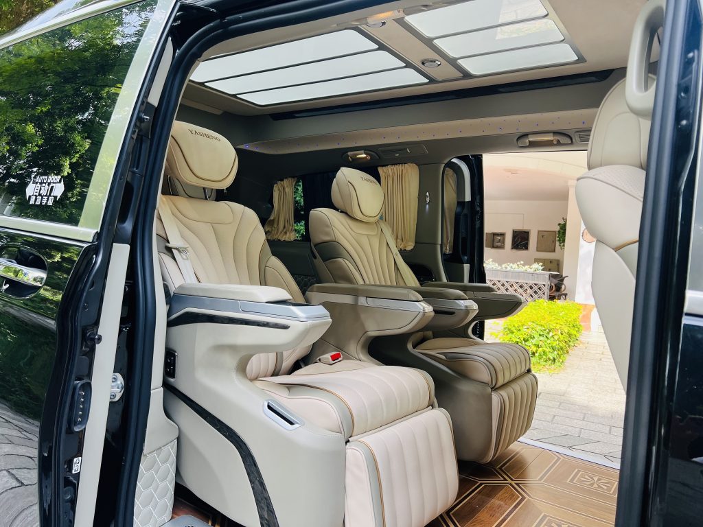 Mercedes-Benz Vito 2021 2.0T Business Edition 7-Seat High Roof Plus - Huishida Trading