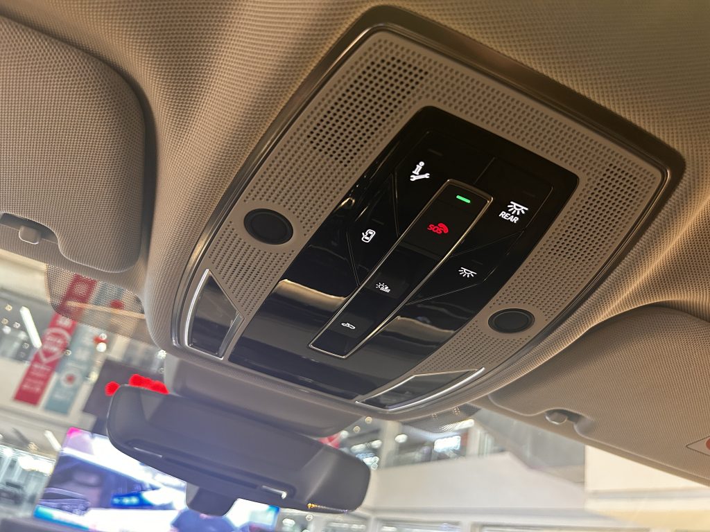 Audi A8L 2022 A8L 50 TFSI quattro Comfort Collection - Huishida Trading