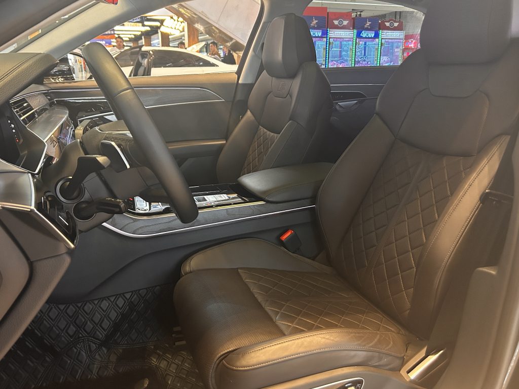 Audi A8L 2022 A8L 50 TFSI quattro Comfort Collection - Huishida Trading