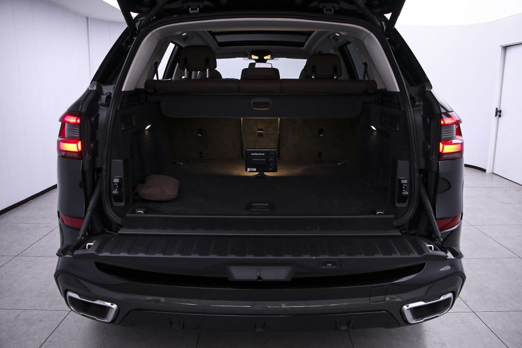 BMW X5 Импортные автомобили - Huishida Trading