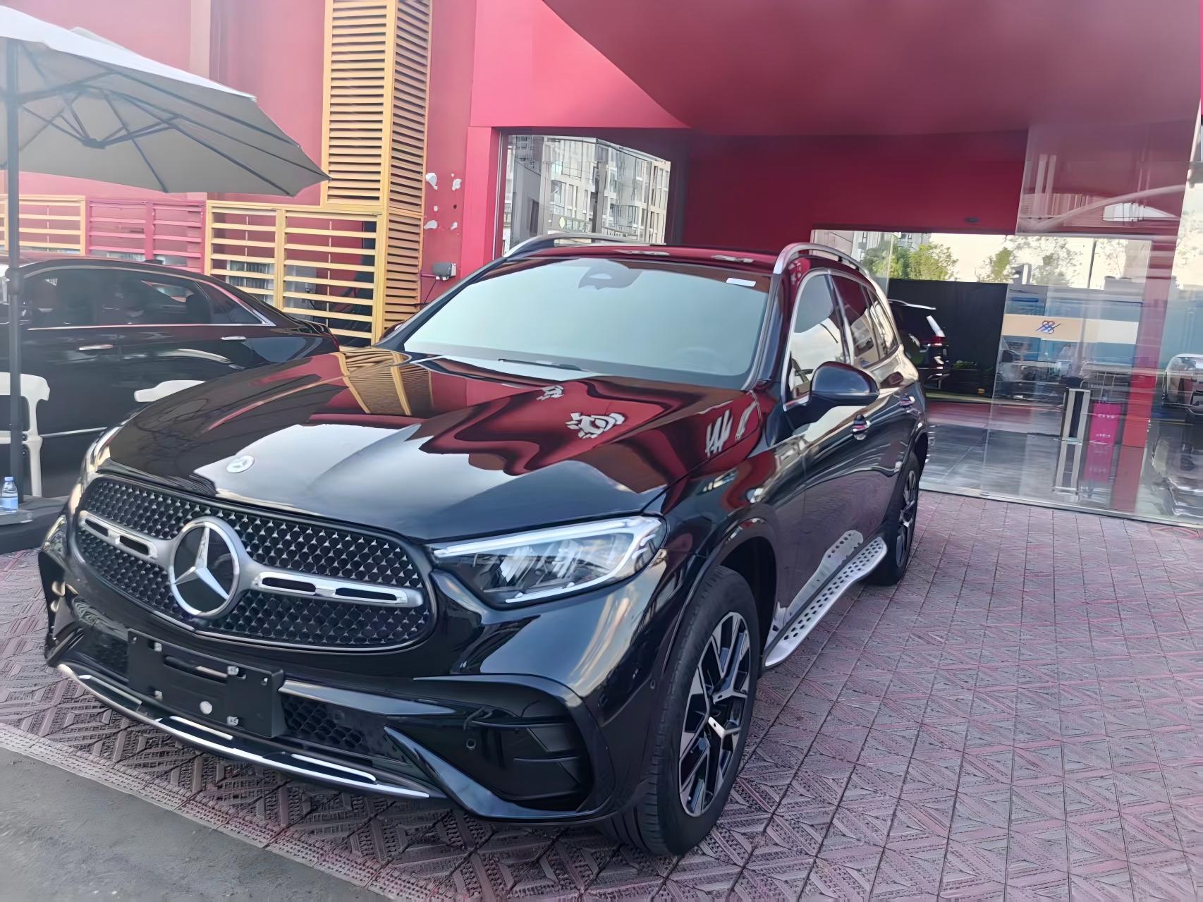 Mercedes-Benz GLC-Class 2023 Facelift GLC 260 L 4MATIC Luxury Edition 7-Seater