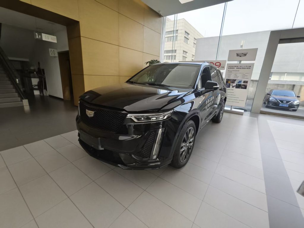 Cadillac XT6 2025 Model 2.0T Six-Seater AWD Prestige Executive Black Label Edition - Huishida Trading