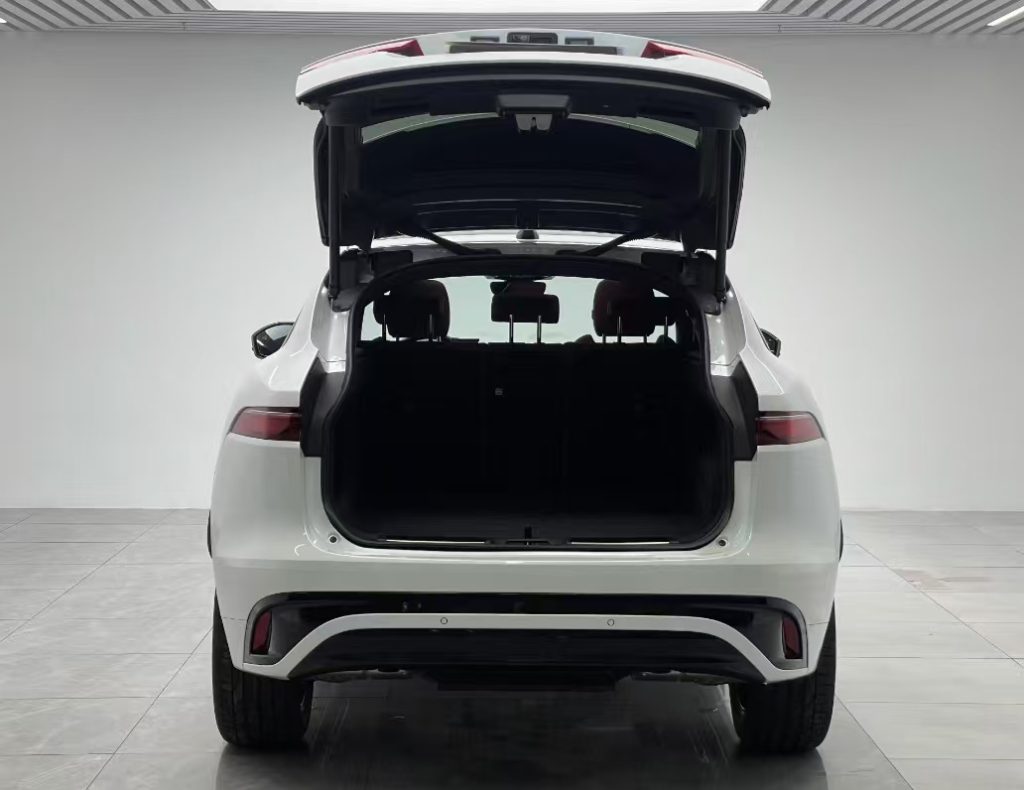 Jaguar F-PACE 2024 P250 R-Dynamic SE - Huishida Trading