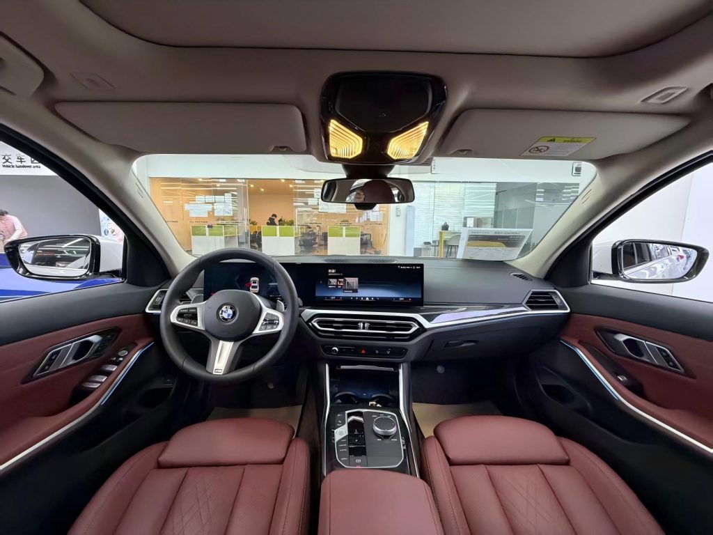 BMW 3 серии 2024 325Li M Sport Package - Huishida Trading