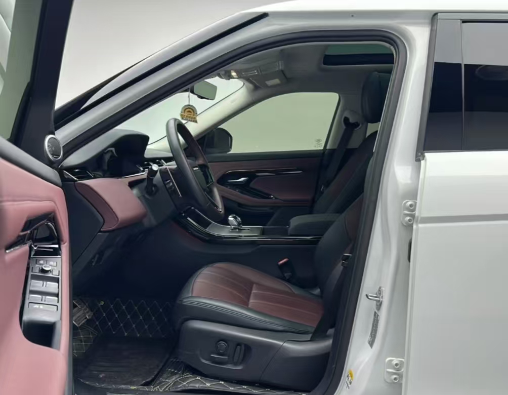 Range Rover Evoque 2024 Range Rover Evoque L 2.0T SE Light Master Edition - Huishida Trading