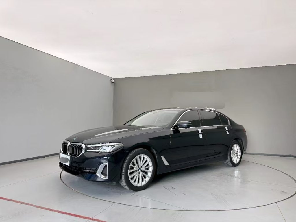 BMW 5 Series 2022 Facelift II 525Li Luxury Line - Huishida Trading