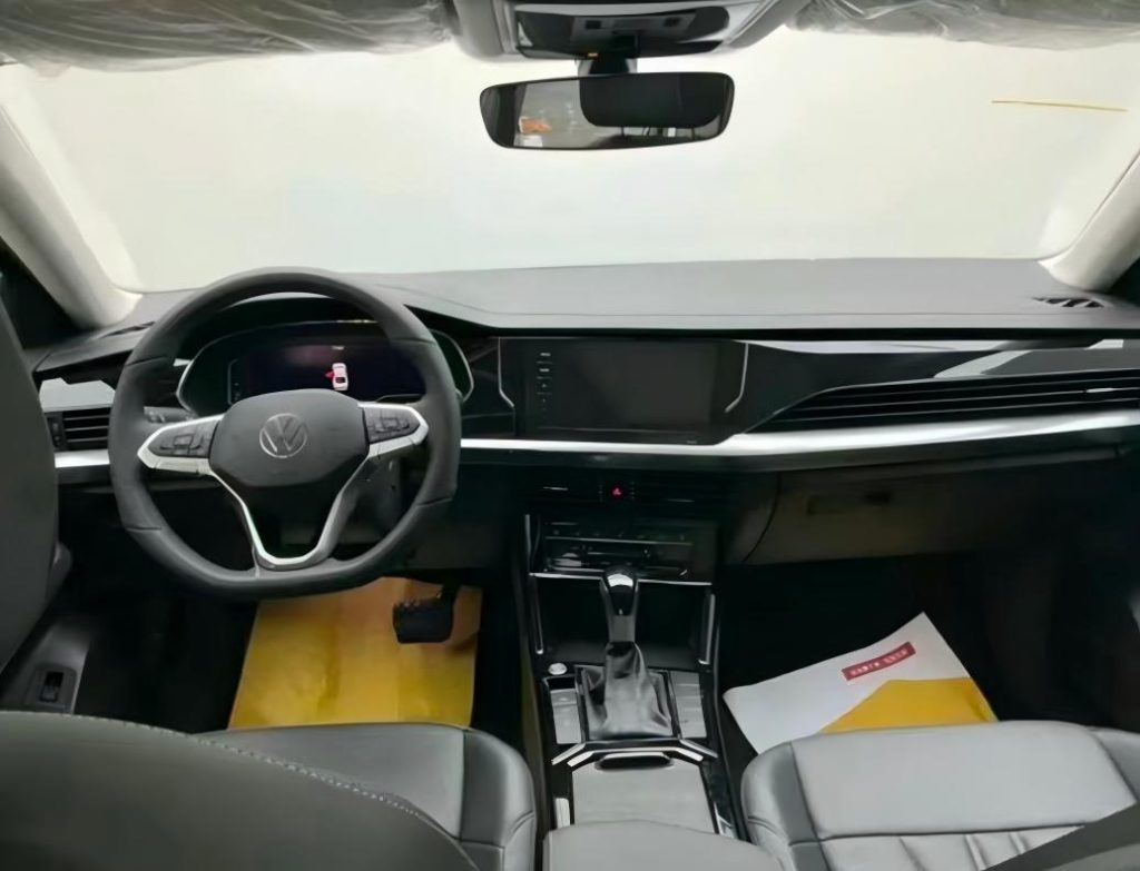 Passat 2025 Model, Premium Edition, 380TSI Starry Sky Dragon Edition - Huishida Trading