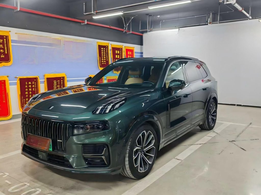 Lynk&Co 09 EM-P 2024 2.0TD EM-P AWD ULTRA Шестиместный - Huishida Trading