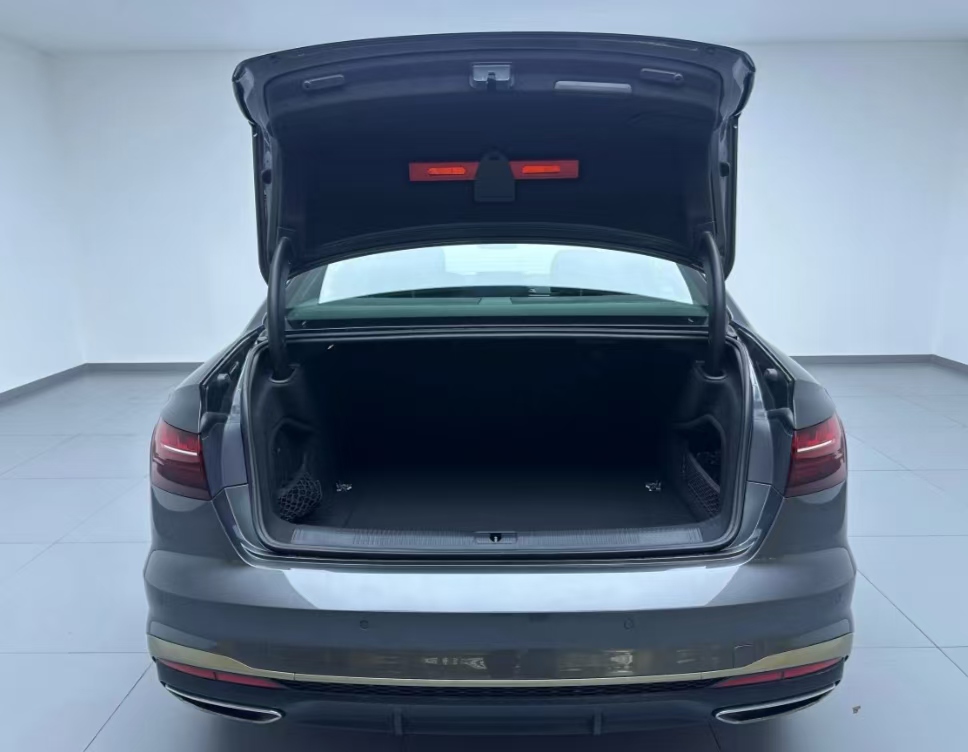 Audi A4L 2024 40T FSI quattro RS Package Performance Edition - Huishida Trading