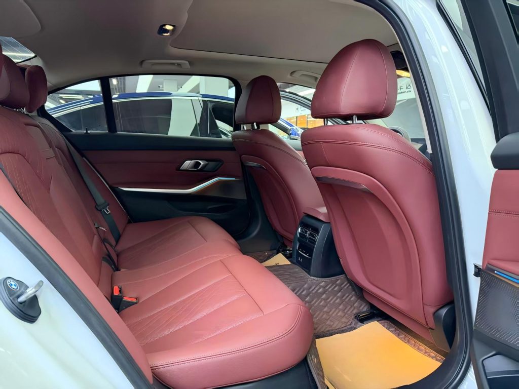 BMW 3 серии 2024 325Li M Sport Package - Huishida Trading