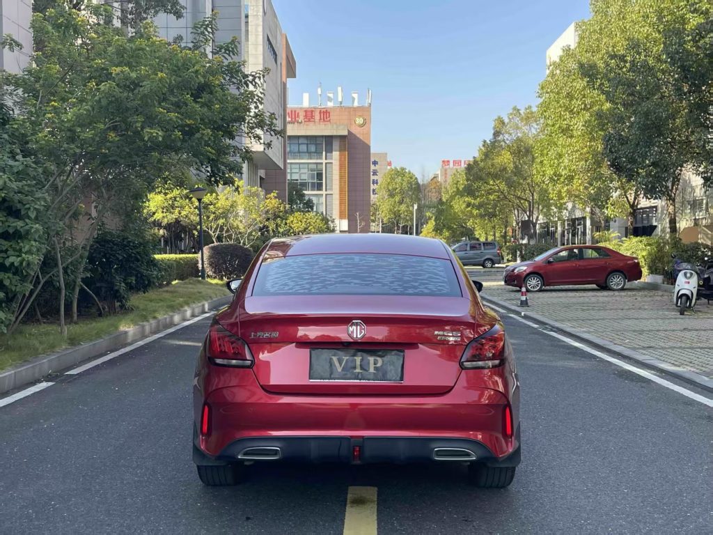 MG5 2021 Модель MG5 300TGI DCT Blue Luxury Flagship Edition - Huishida Trading