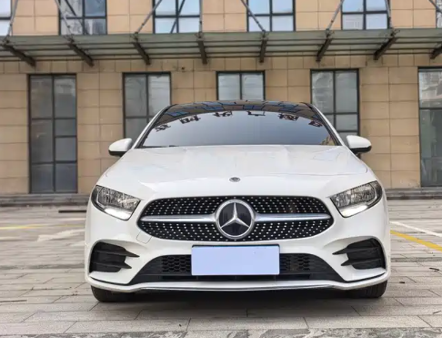 Mercedes-Benz A-Class 2021 модельного года, обновленный A 180 L Sport Sedan - Huishida Trading