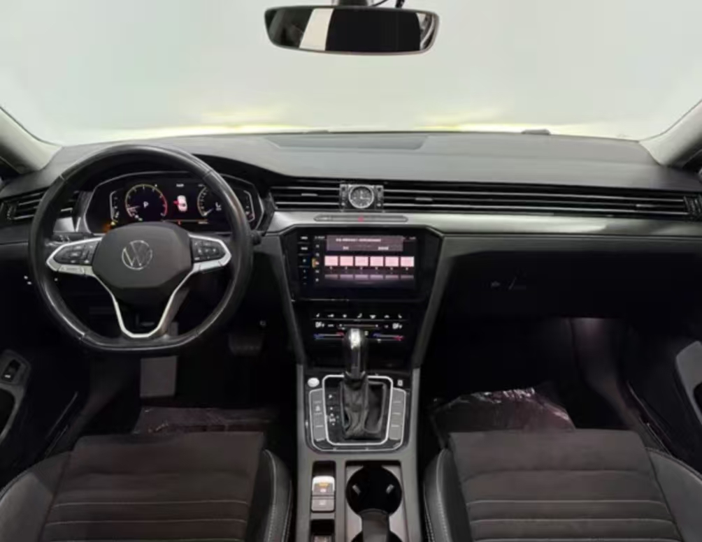 Volkswagen Magotan 2020 330TSI DSG Luxury Edition - Huishida Trading