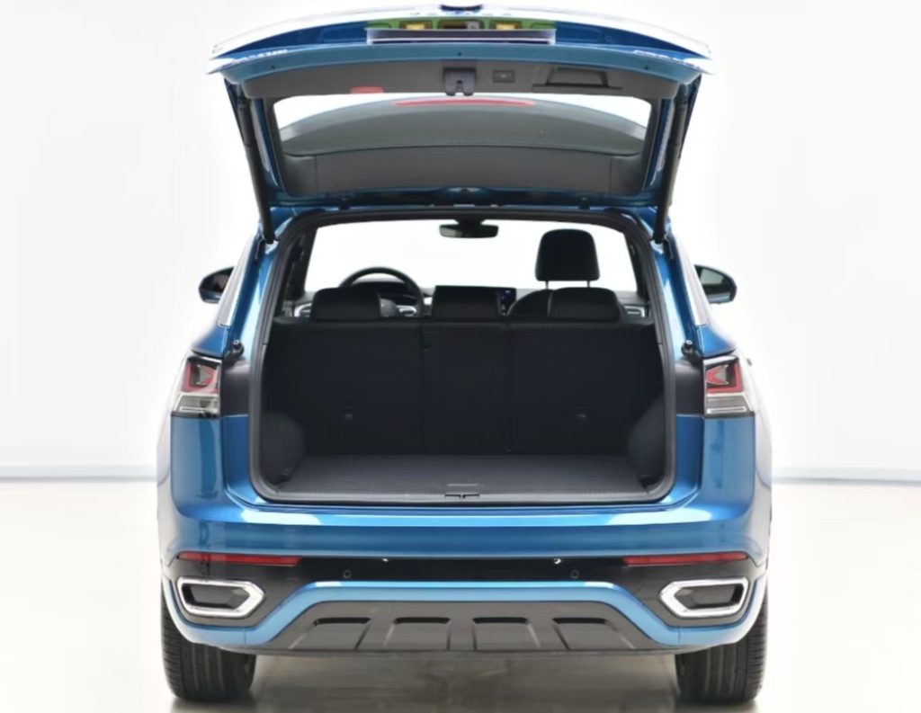 TAYRON 2023 380TSI 4WD R-Line Pro Smart Edition - Huishida Trading