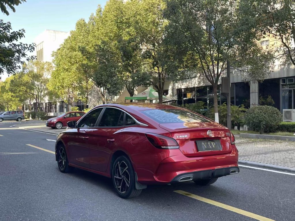 MG5 2021 Модель MG5 300TGI DCT Blue Luxury Flagship Edition - Huishida Trading