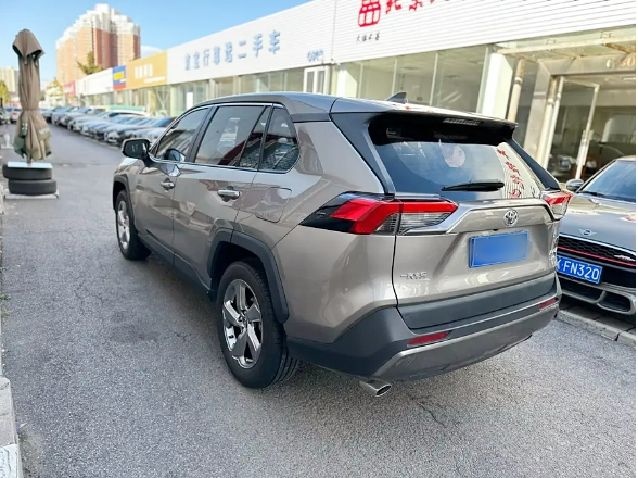 RAV4 2020 2.0L CVT 4WD Style Edition - Huishida Trading