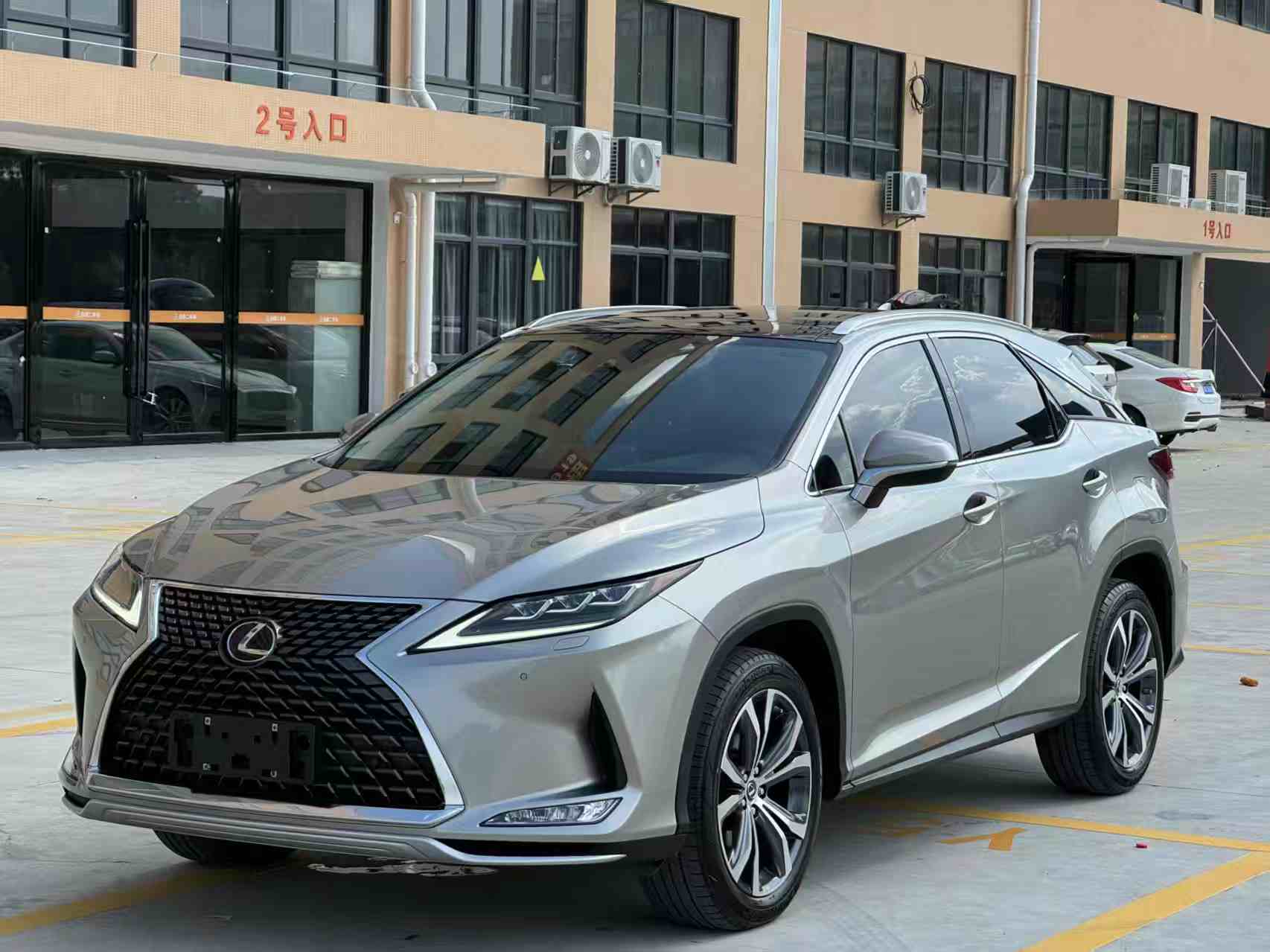 Lexus RX 2020 Facelift 300 FWD Elegance Edition
