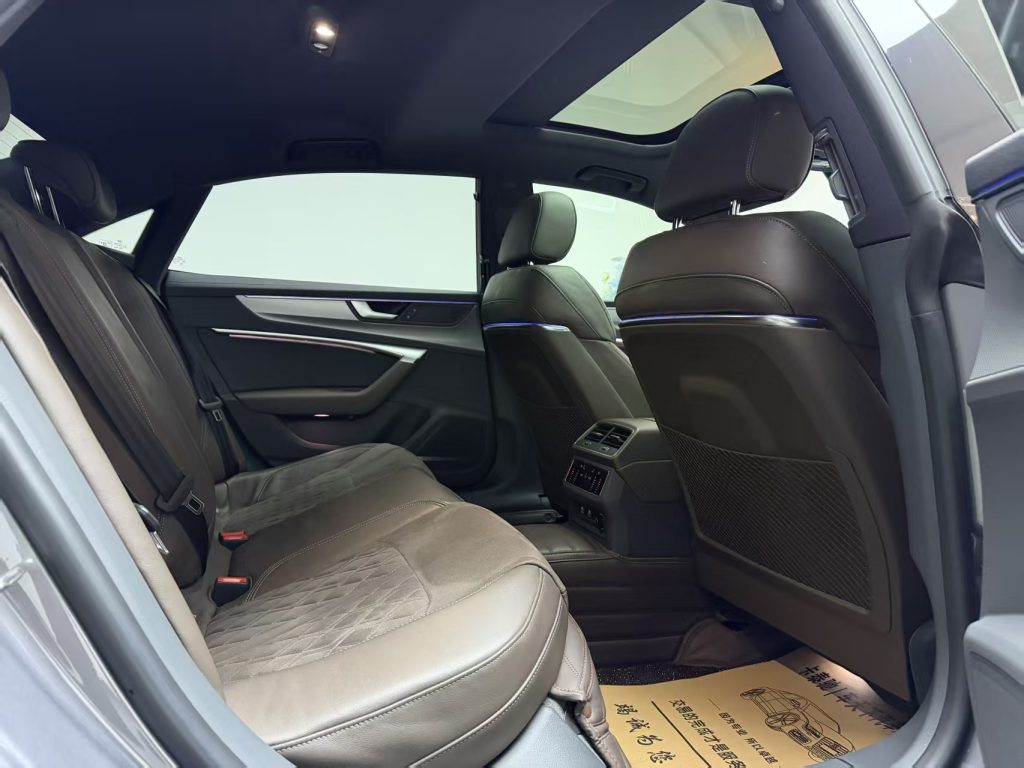 Audi A7L 2022 45 TFSI quattro S-line Wind Knight - Huishida Trading