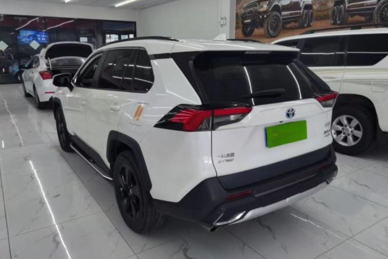 Toyota RAV4 2020 dual-engine 2.5L E-CVT 4WD elite PLUS edition - Huishida Trading