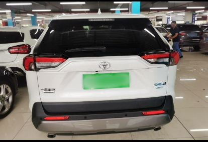 RAV4 2021 2.0L CVT 4WD Style PLUS Edition - Huishida Trading